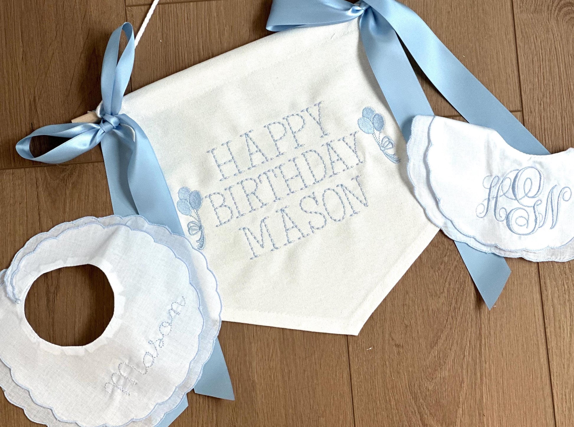 Scalloped Linen Baby Bib